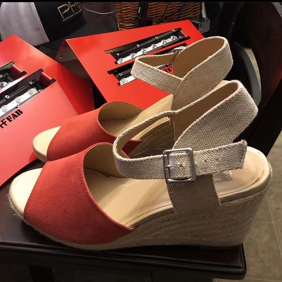 Wedges - Picture 2 of 2